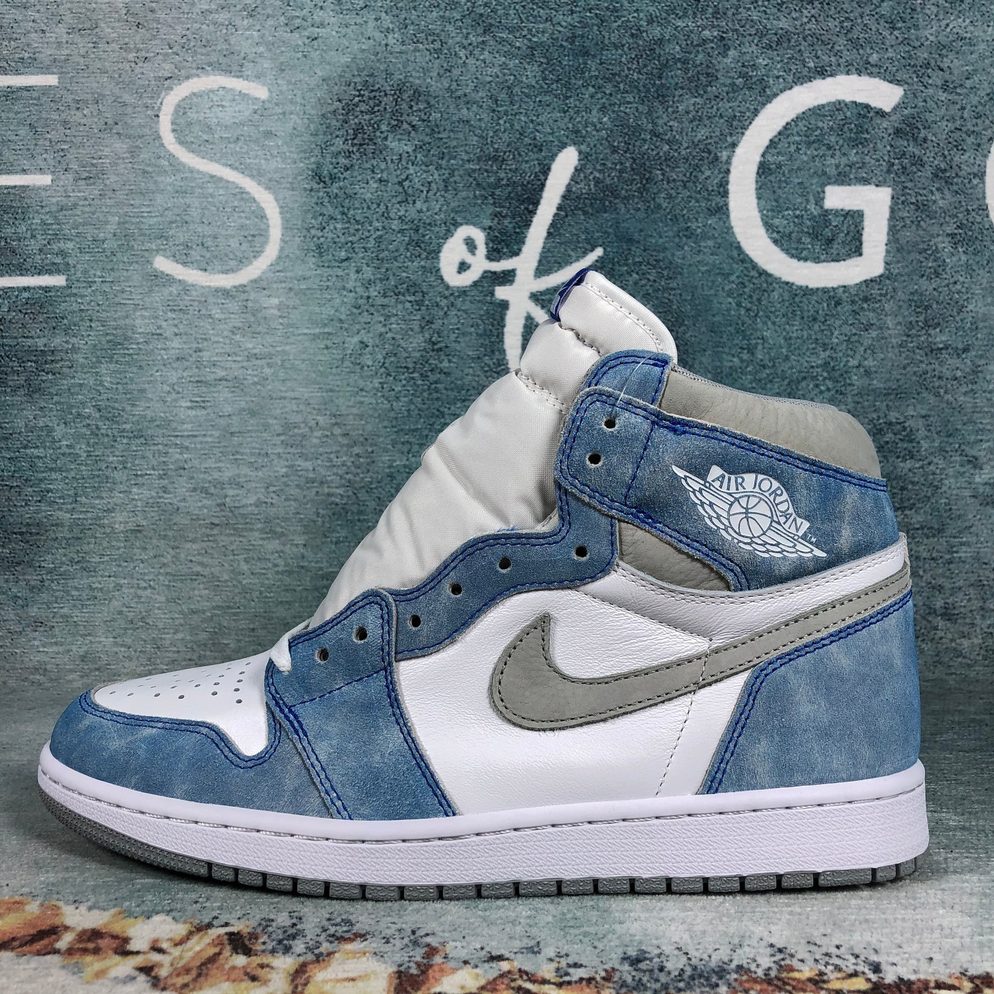 AJ Hyper Royal flight club Authentification 1:1 ✔️ Facture