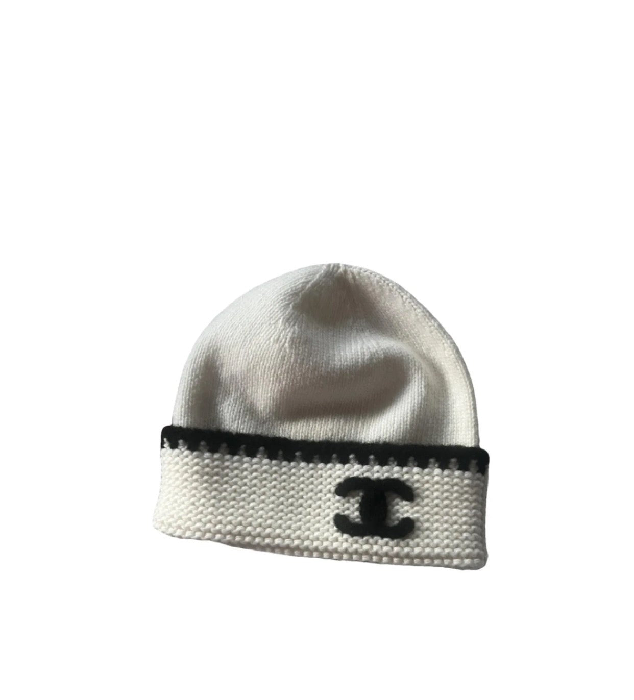 Bonnet Chanel