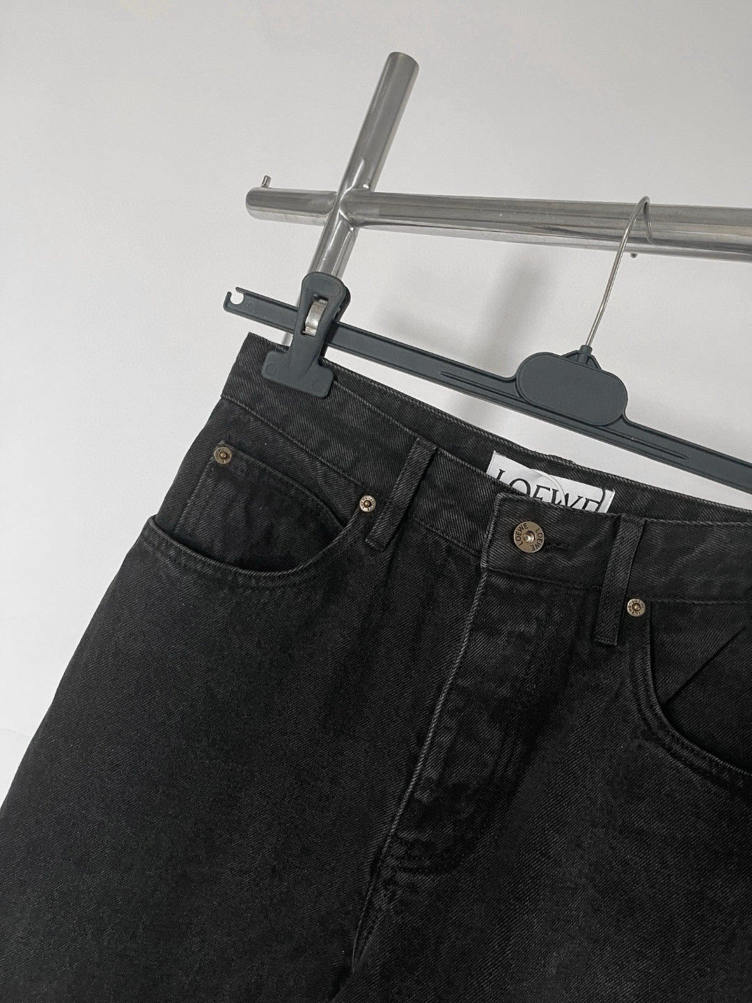 Jean Loewe Anagram 10/10