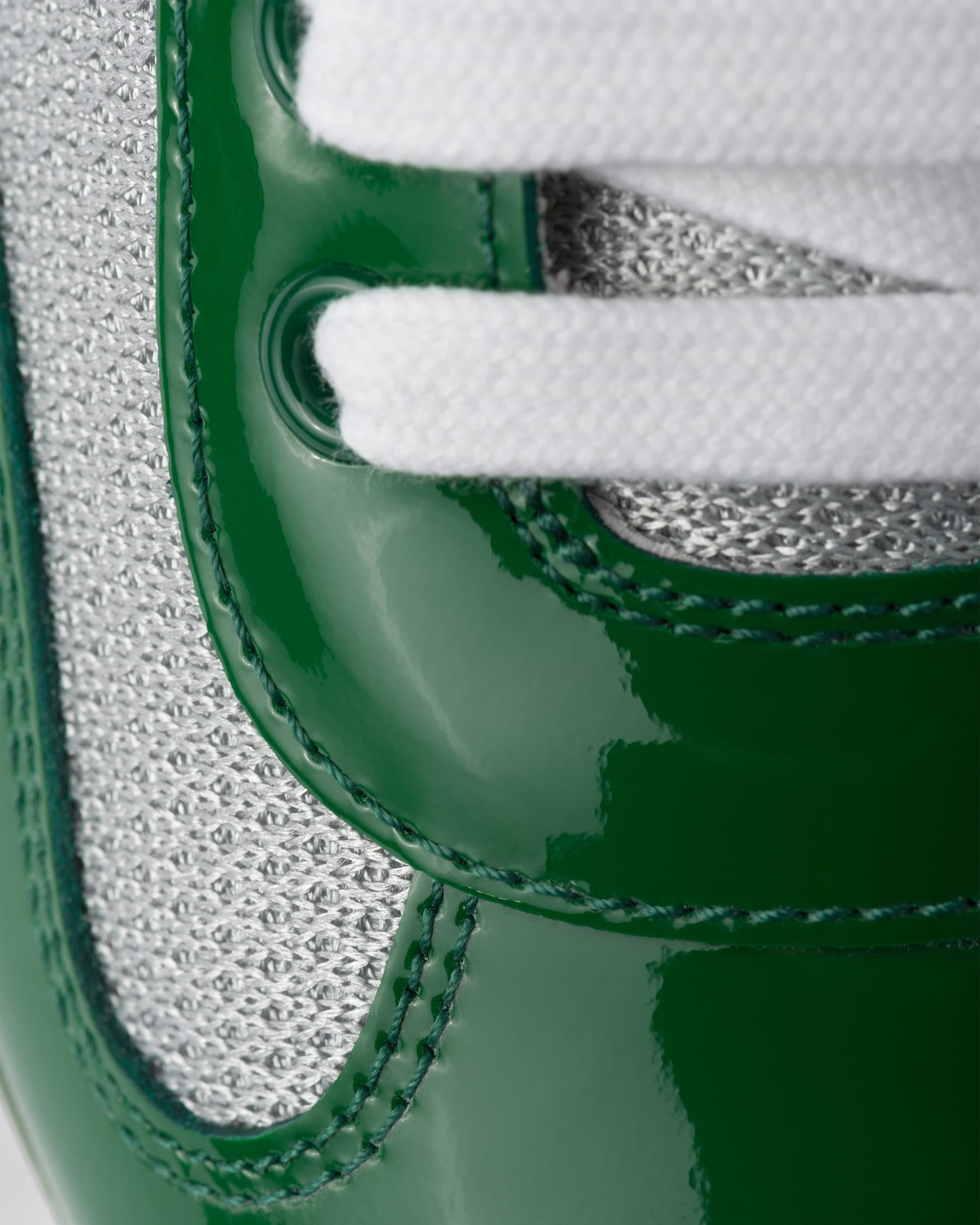 Prada America’s Cup en cuir verni et tissu