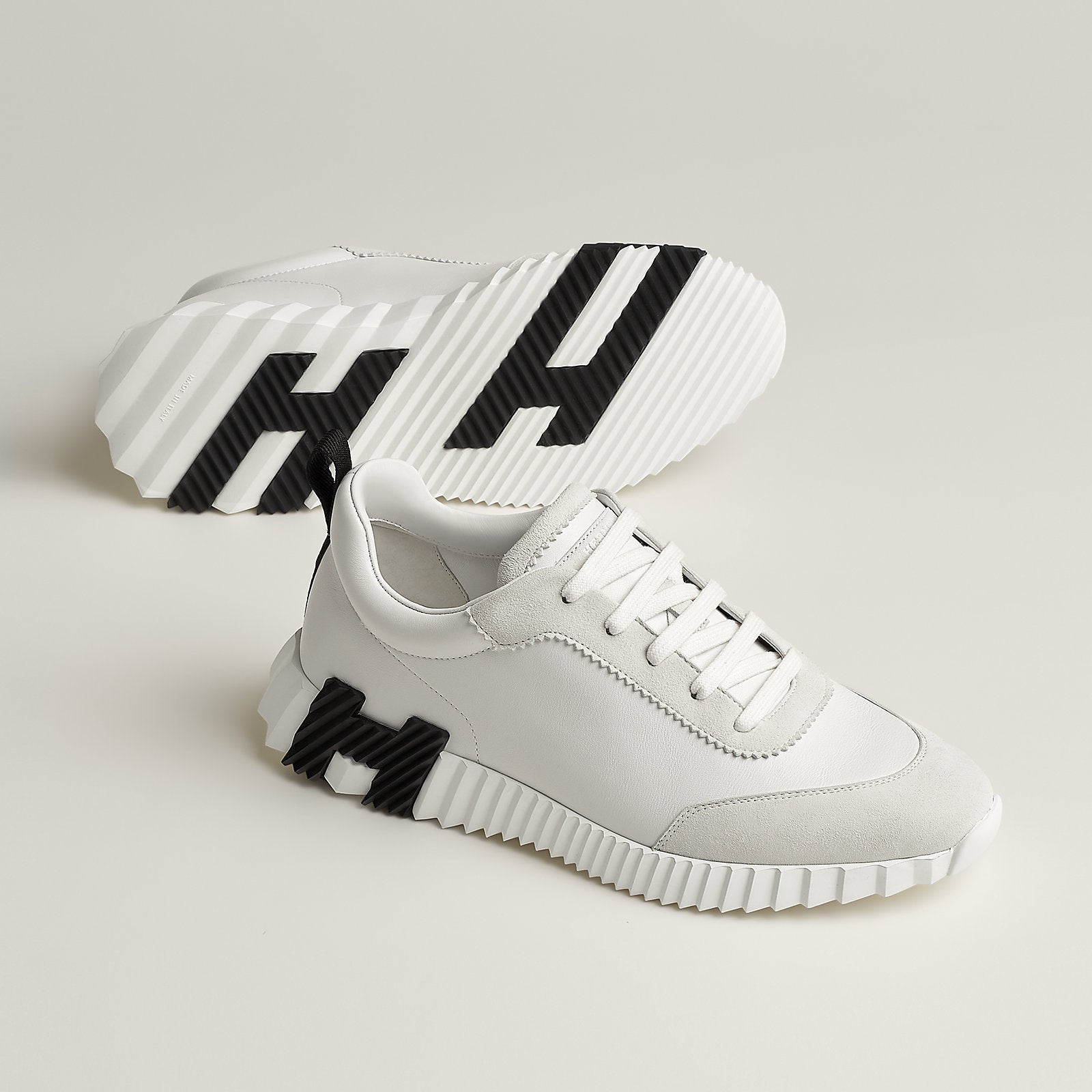 Hermès bouncing